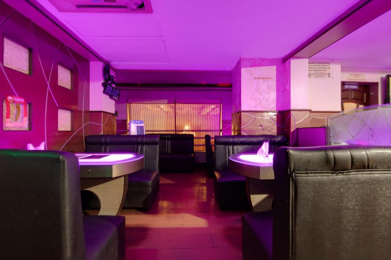 Capital O 41646 Hotel Devi Towers Szálem Kültér fotó